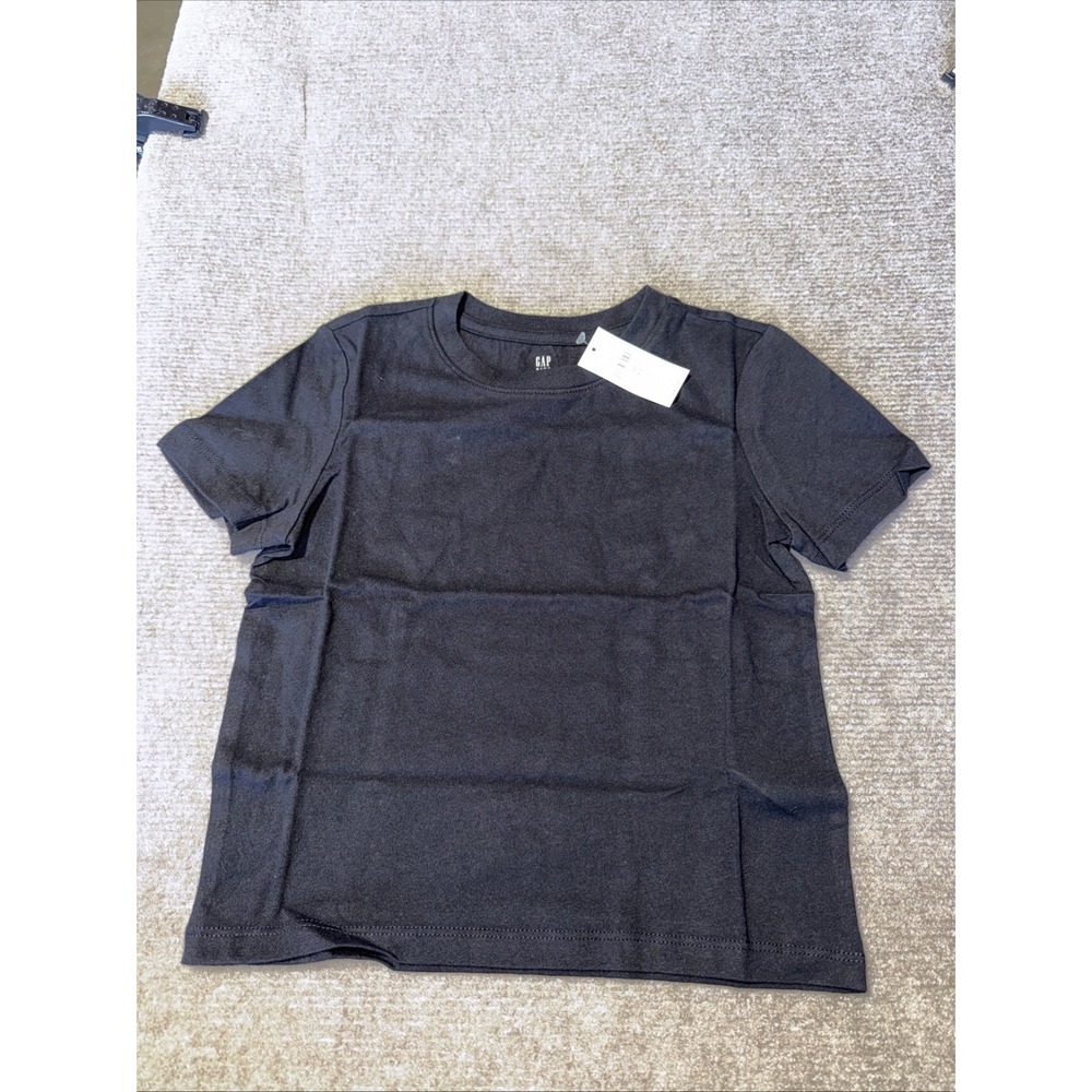 NWT Gap Kids Black T-shirt Size XS (4-5)